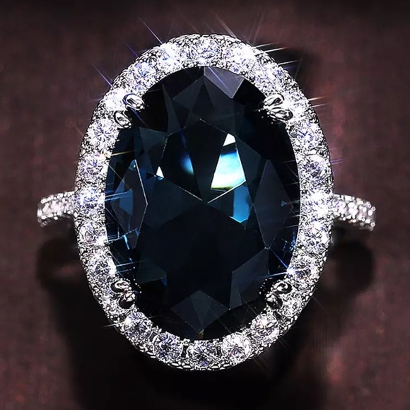 NEW 925 STERLING SILVER OVAL LONDON BLUE DIAMOND RING - Picture 1 of 11